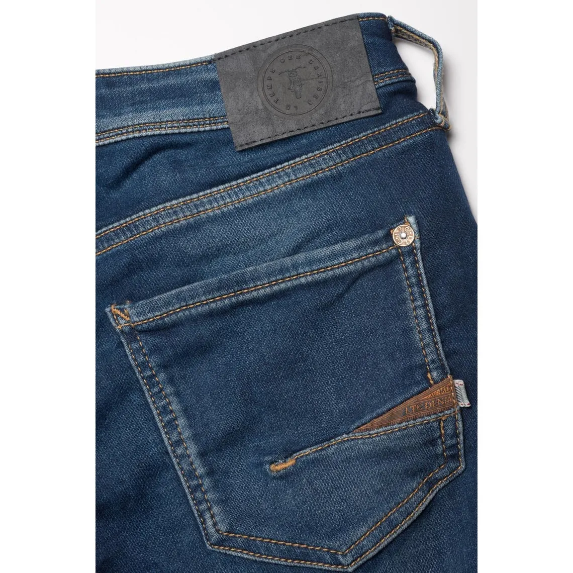 Bermuda shorts in light blue jeans | 3 Suisses