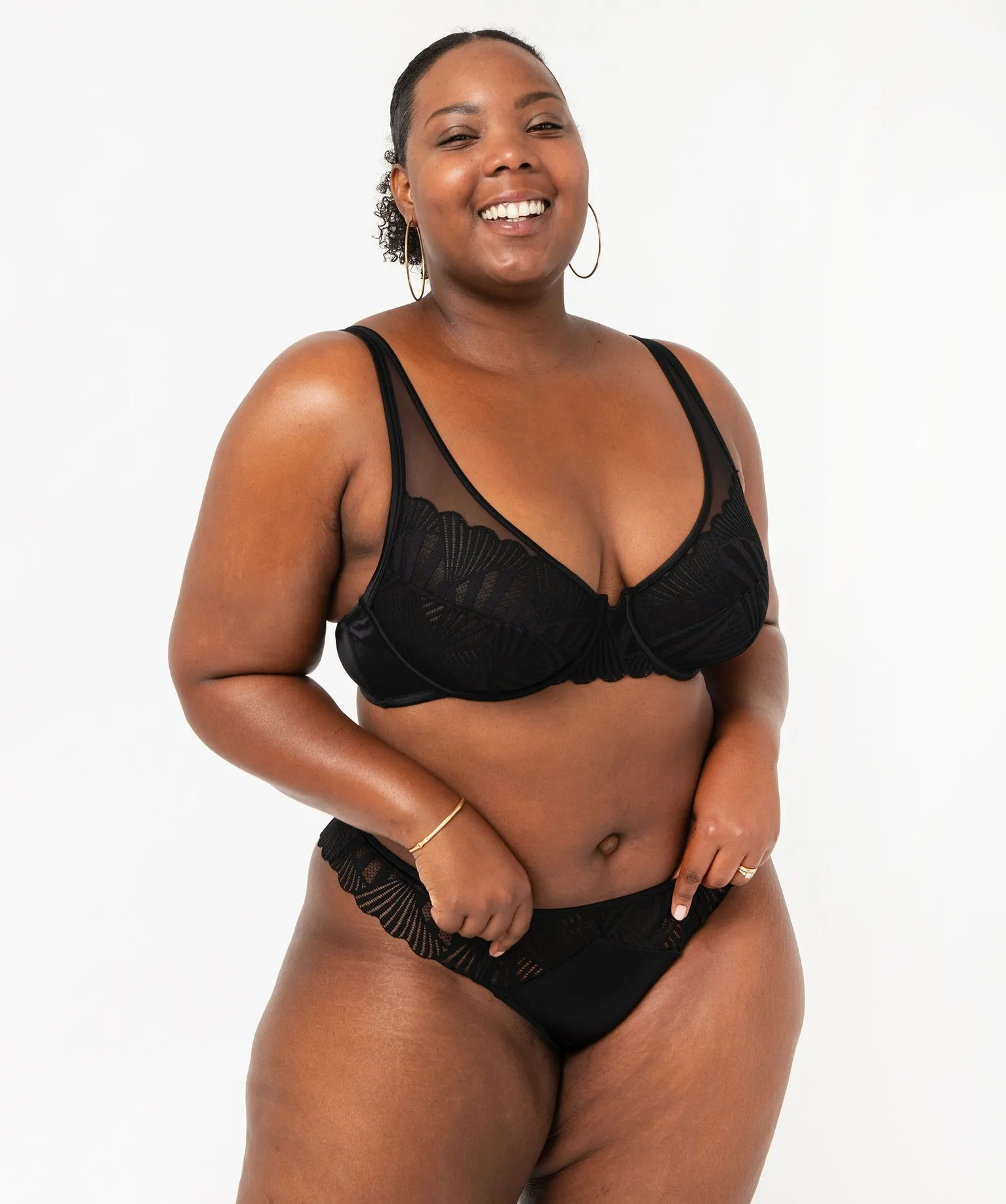 Full Coverage Underwire Black Bra Large Size Lingerie
