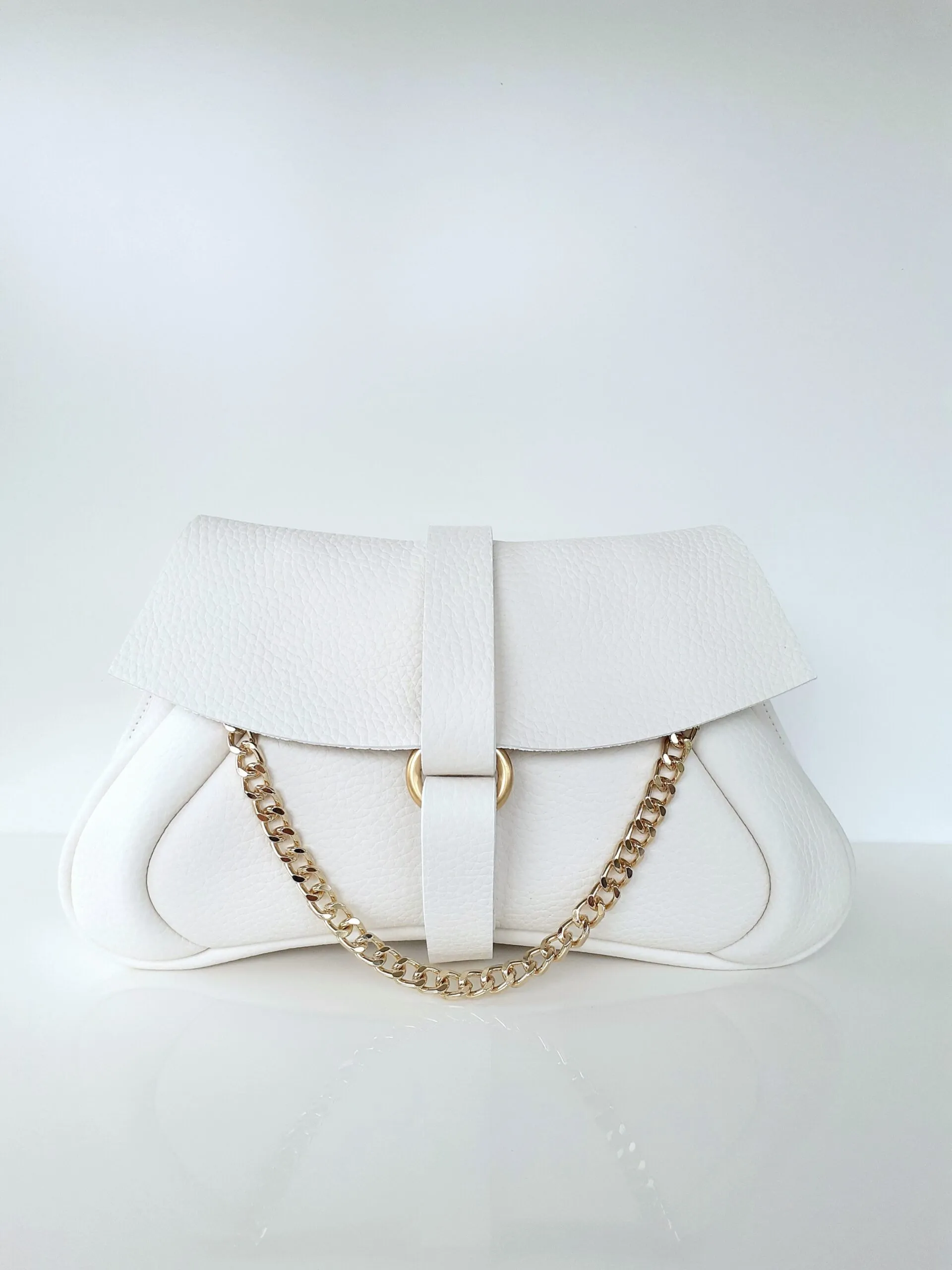 Bridal Leather Clutch Bag with Chain - White Cocktail - Sedona Maroquinerie White.